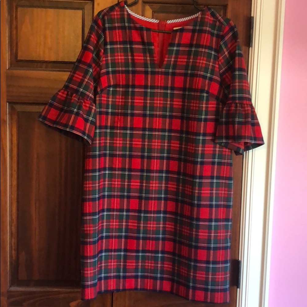 Vineyard vines holiday dress